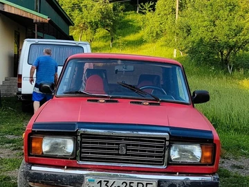 Авто ВАЗ 2107 1992 № 8591870