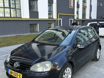 Авто Volkswagen Golf 2004 № 8591878