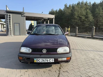 Авто Volkswagen Golf 1994 № 8591890