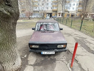 Авто ВАЗ 2105 1992 № 8591874