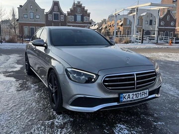Авто Mercedes 220 2021 № 8592142