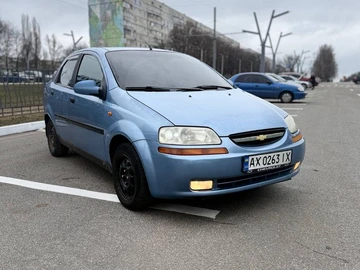 Авто Chevrolet Aveo 2004 № 8592198