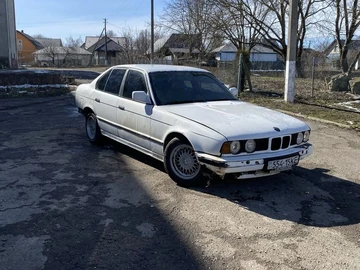 Авто BMW 5 Серия 1989 № 8592215