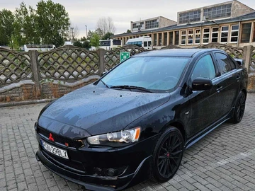 Авто Mitsubishi Lancer 2000 № 8592516