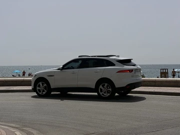 Авто Jaguar F-Pace 2018 № 8592568