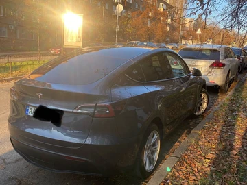 Авто Tesla Roadster 2021 № 8592767