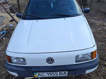 Авто Volkswagen Passat Variant 1988 № 8592823