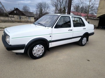 Авто Volkswagen Jetta 1988 № 8593068