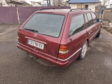 Авто Mercedes W124 1995 № 8593078