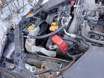 Авто Subaru 1600 2000 № 8593104
