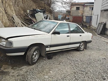 Авто Audi 100 1989 № 8593113
