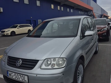 Авто Volkswagen Touran 2004 № 8593339