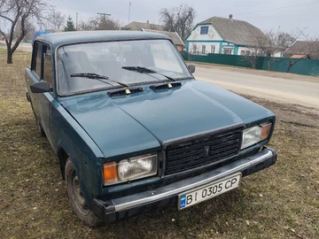 Авто ВАЗ 2107 1993 № 8593622
