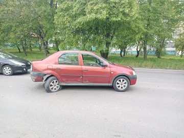 Авто Renault Logan 2007 № 8593676