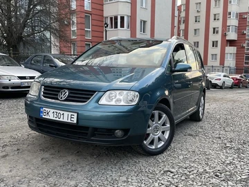 Авто Volkswagen Touran 2004 № 8593942