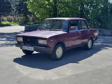 Авто ВАЗ 2107 2004 № 8593953