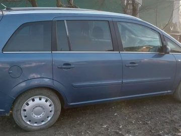 Авто Opel Zafira 2008 № 8594016
