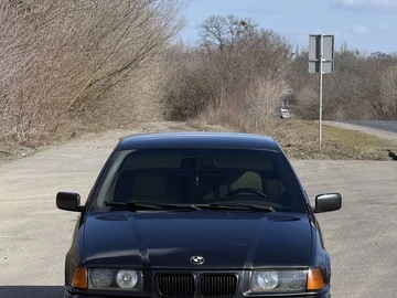 Авто BMW 3 Серия 1994 № 8594018