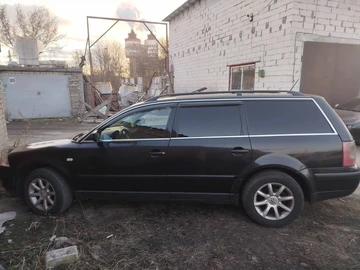 Авто Volkswagen Passat Variant 2003 № 8594046