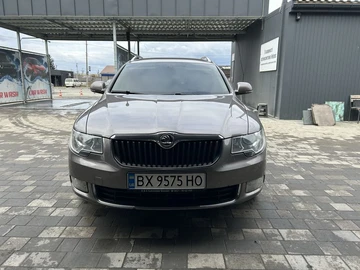 Авто Skoda Superb 2010 № 8594296