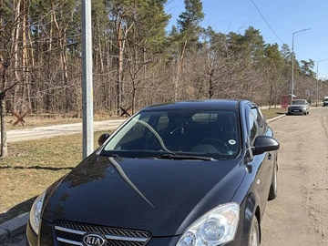 Авто KIA Cee X27 D 2009 № 8594318