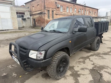 Авто Toyota Hilux Pick Up 2002 № 8594338
