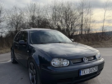 Авто Volkswagen Golf 2002 № 8594344