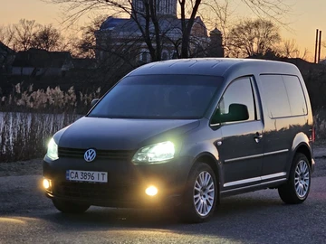 Авто Volkswagen Caddy 2013 № 8594538