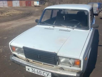 Авто ВАЗ 2107 1990 № 8594662