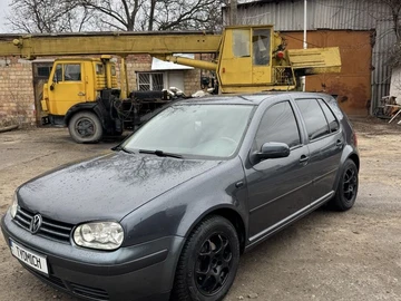 Авто Volkswagen Golf 1999 № 8594676