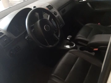 Авто Volkswagen Touran 2005 № 8594747