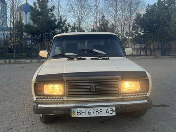 Авто ВАЗ 2107 1998 № 8594815