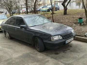 Авто Opel Omega 1988 № 8595107