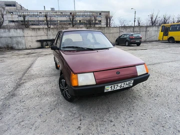 Авто ЗАЗ 1102 2001 № 8595150