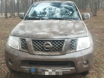Авто Nissan Navara 2006 № 8595257
