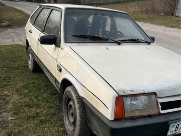 Авто ВАЗ 2109 1996 № 8595330