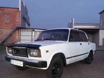 Авто ВАЗ 2107 1999 № 8595342