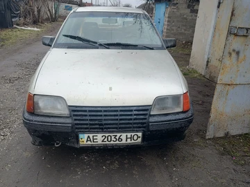 Авто Opel Kadett 1989 № 8595772