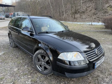 Авто Volkswagen Passat Variant 2004 № 8595809