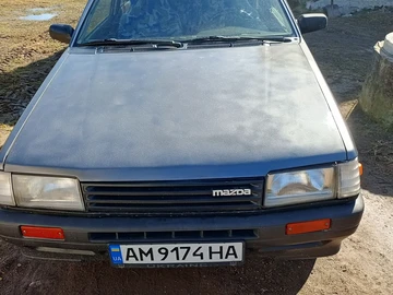 Авто Mazda 121 1993 № 8595836