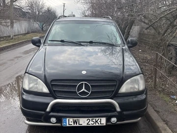 Авто Mercedes Ml Серия 2000 № 8596060