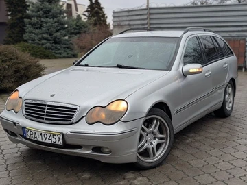 Авто Mercedes 220 2001 № 8596093