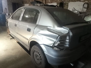 Авто Opel Astra 2000 № 8596141