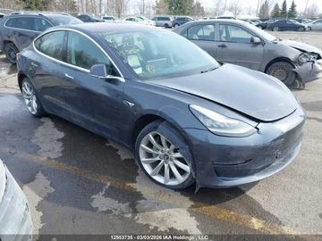 Авто Tesla Model 3 2019 № 8596164