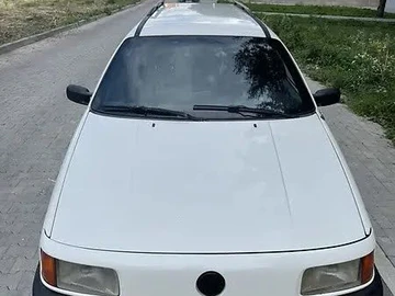 Авто Volkswagen Passat Hatchback 1993 № 8596189