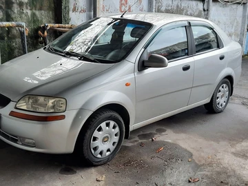 Авто Chevrolet Aveo 2005 № 8596228