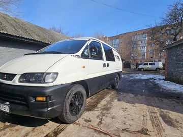 Авто Mitsubishi Delica 2000 № 8596240