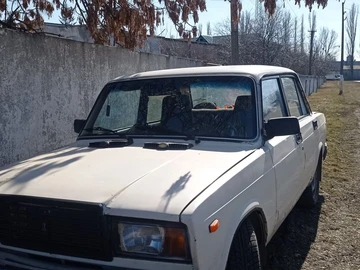 Авто ВАЗ 2107 1987 № 8596258