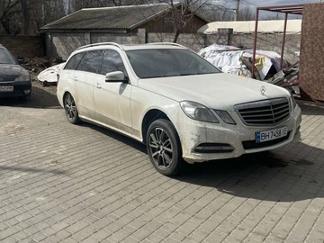 Авто Mercedes E Серия 2012 № 8596261