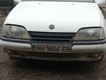 Авто Opel Omega 1989 № 8596297